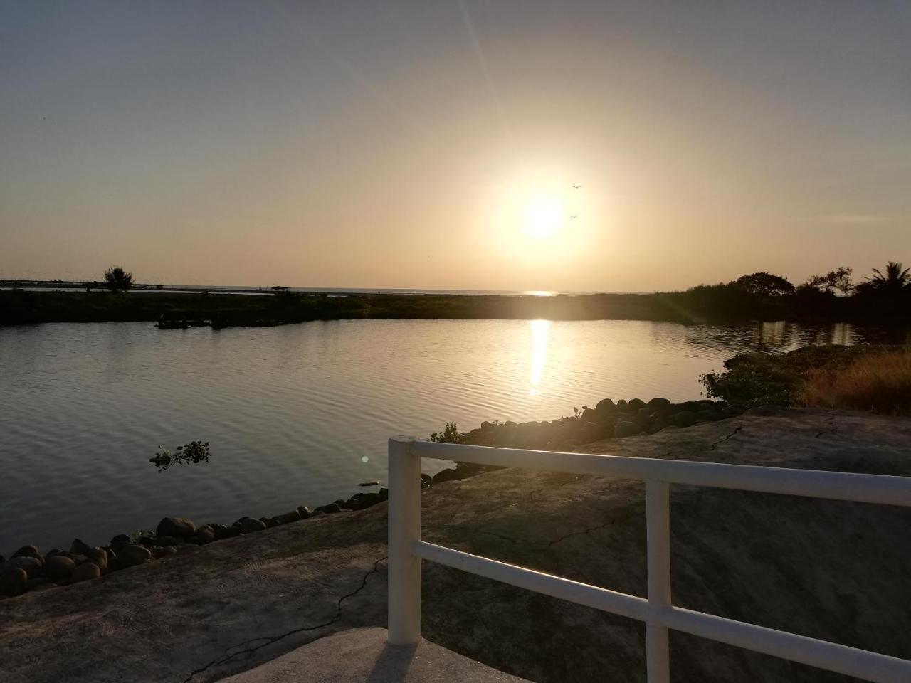 Hotel El Faro Playa Chachalacas Bagian luar foto